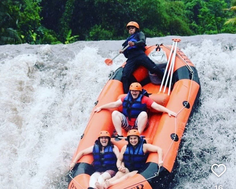 Telaga Waja Rapids Explained: Grade III–IV & the 4-Meter Dam Drop